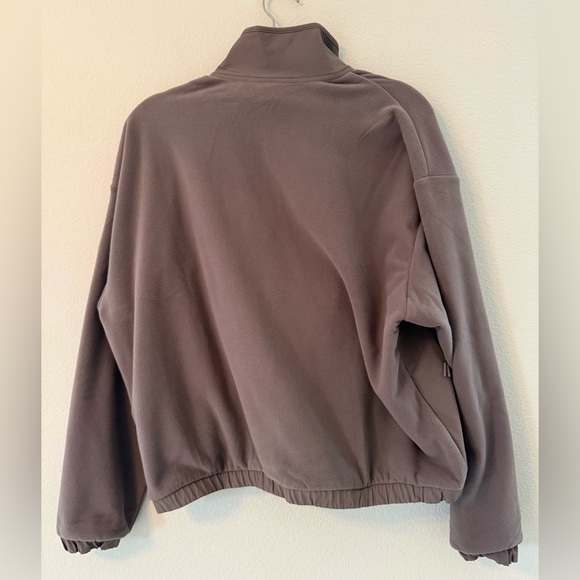 NEW - Vuori - Aspen Half Zip - HUCKLEBERRY - Picture 2 of 11